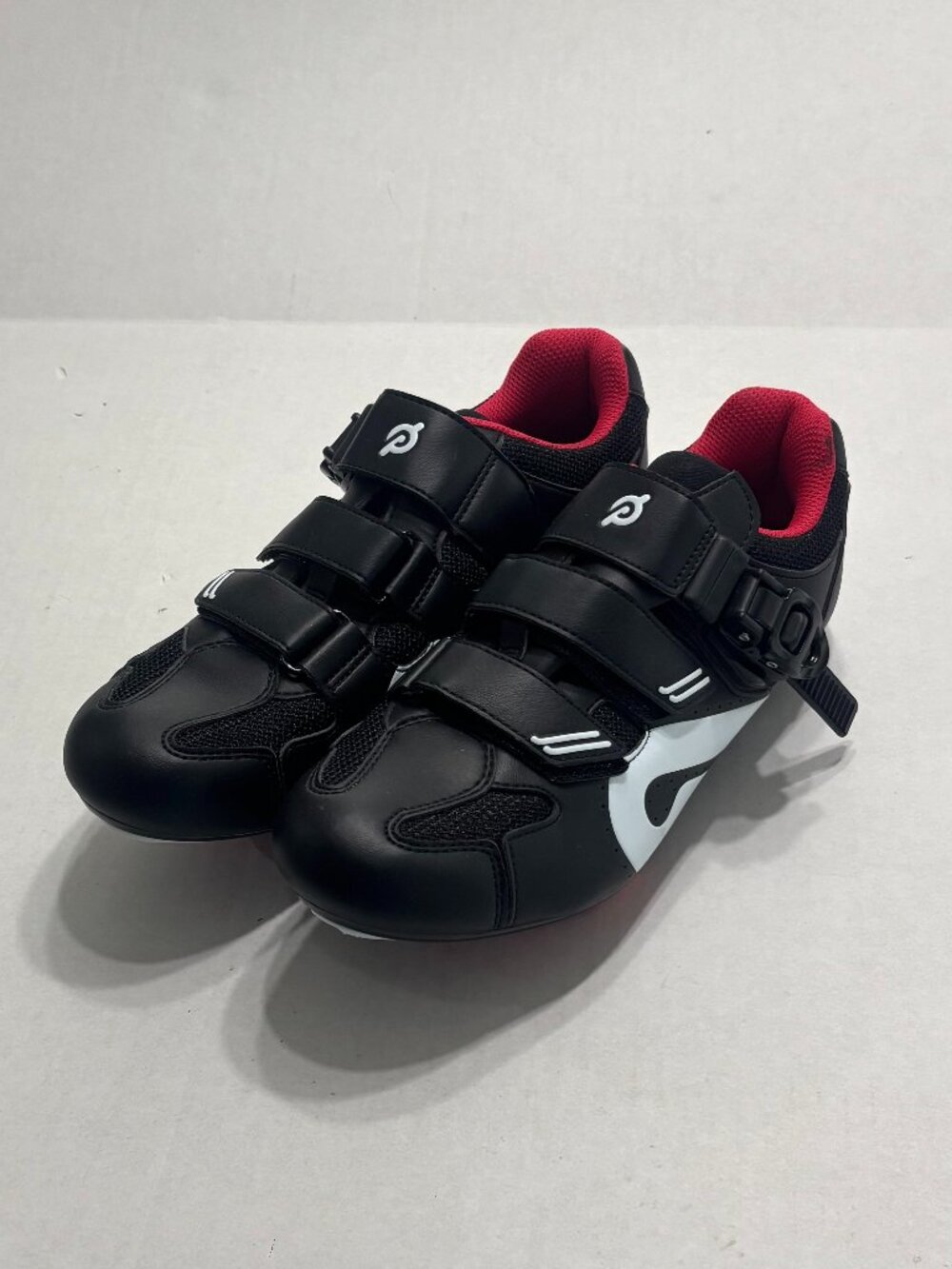 NWOT Peloton Cycling Shoes Size 40 (W9/M7)